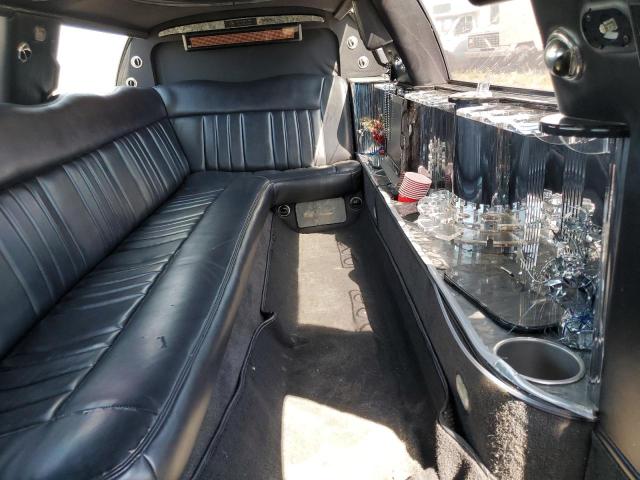 1L1FM81W73Y662788 - 2003 LINCOLN TOWN CAR EXECUTIVE BLACK photo 10