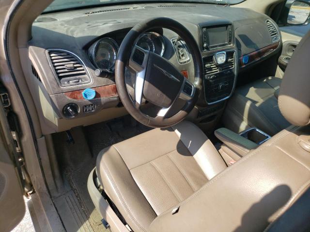 2C4RC1CG6DR511821 - 2013 CHRYSLER TOWN & COU TOURING L TAN photo 8