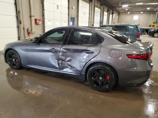 ZARFAEDN7H7543400 - 2017 ALFA ROMEO GIULIA Q4 石墨色 照片 2