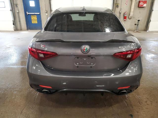 ZARFAEDN7H7543400 - 2017 ALFA ROMEO GIULIA Q4 石墨色 照片 6