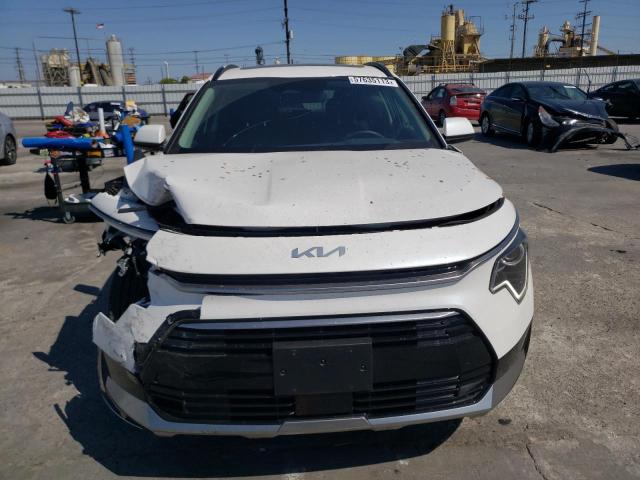 KNDCR3LEXP5058352 - 2023 KIA NIRO EX WHITE photo 5