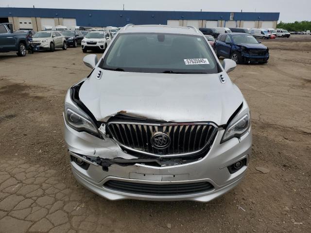 LRBFX2SA7JD027941 - 2018 BUICK ENVISION ESSENCE فضي صورة 5