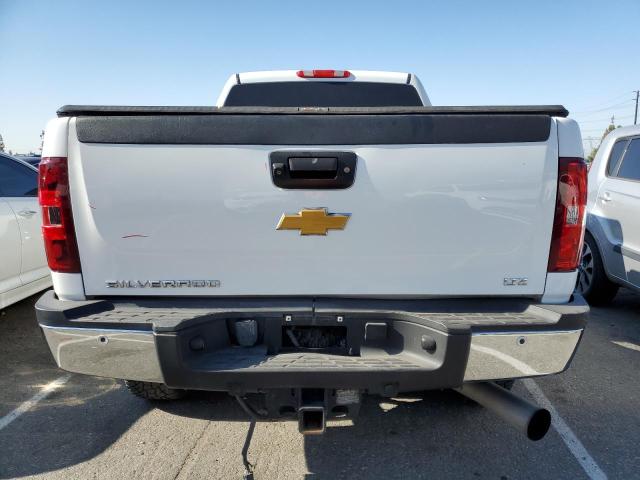 1GC1KYE88CF221682 - 2012 CHEVROLET SILVERADO K2500 HEAVY DUTY LTZ WHITE photo 6