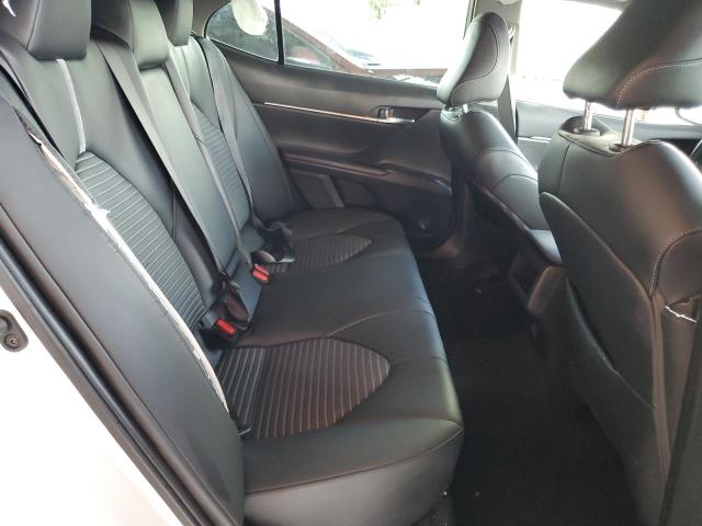 4T1T11AK3RU897333 - 2024 TOYOTA CAMRY SE NIGHT SHADE WHITE photo 10