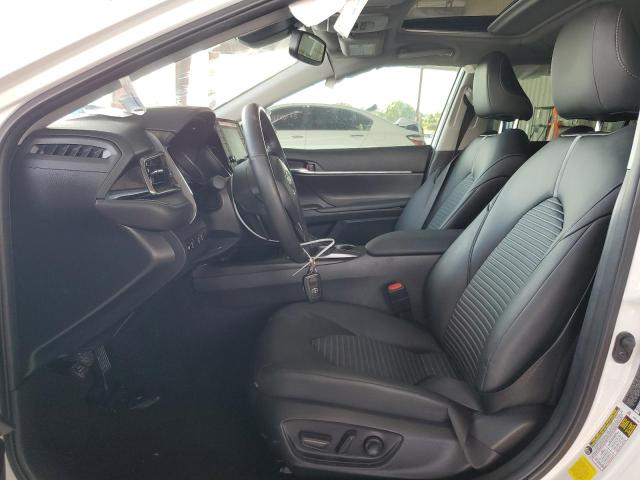 4T1T11AK3RU897333 - 2024 TOYOTA CAMRY SE NIGHT SHADE WHITE photo 7