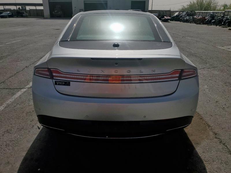 3LN6L5FC7JR607221 - 2018 LINCOLN MKZ RESERVE ვერცხლისფერი ფოტო 6