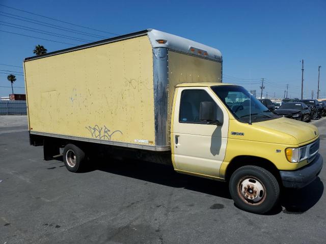 1FDWE37L9WHA92471 - 1998 FORD ECONOLINE E350 CUTAWAY VAN YELLOW photo 4