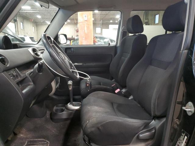 JTLKT324550202913 - 2005 TOYOTA SCION XB BLACK photo 7