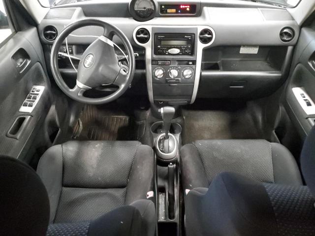 JTLKT324550202913 - 2005 TOYOTA SCION XB BLACK photo 8