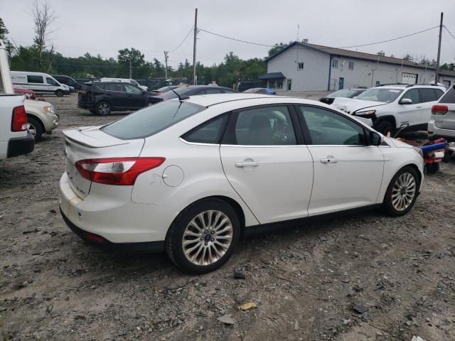 1FAHP3J23CL407108 - 2012 FORD FOCUS TITANIUM WHITE photo 3