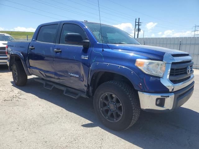 5TFDW5F19EX333812 - 2014 TOYOTA TUNDRA CREWMAX SR5 BLUE photo 4