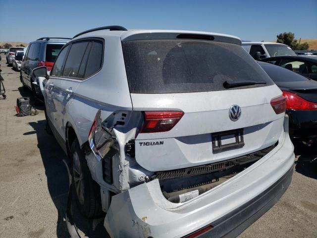 3VV0B7AX5KM004545 - 2019 VOLKSWAGEN TIGUAN S WHITE photo 2