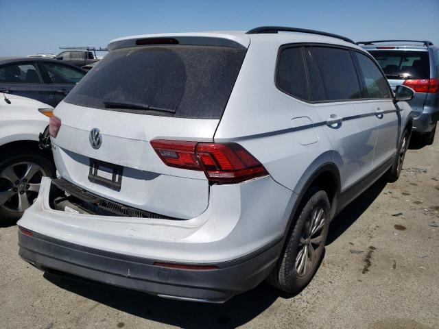 3VV0B7AX5KM004545 - 2019 VOLKSWAGEN TIGUAN S WHITE photo 3