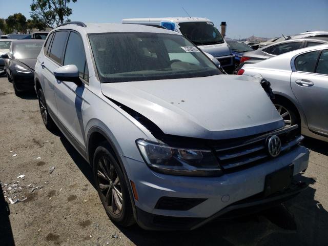 3VV0B7AX5KM004545 - 2019 VOLKSWAGEN TIGUAN S WHITE photo 4