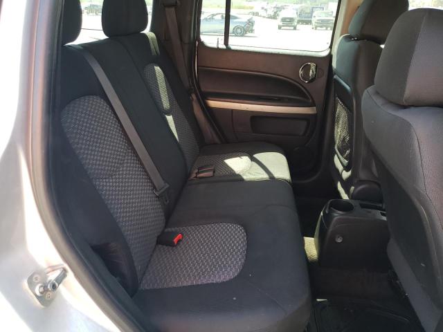 3GNBAADB4AS611450 - 2010 CHEVROLET HHR LS 银色 照片 10