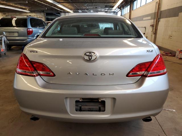 4T1BK36B87U227593 - 2007 TOYOTA AVALON XL SILVER photo 6