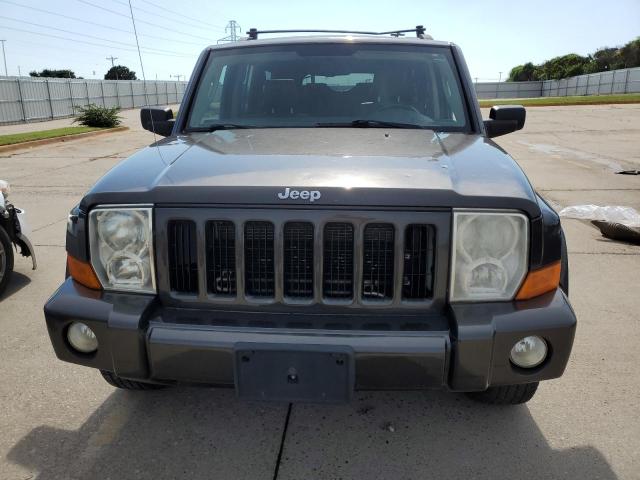 1J8HG48K96C272056 - 2006 JEEP COMMANDER GRAY photo 5