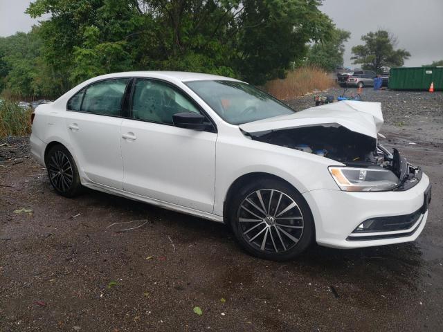 3VWD17AJXGM361142 - 2016 VOLKSWAGEN JETTA SPORT WHITE photo 4