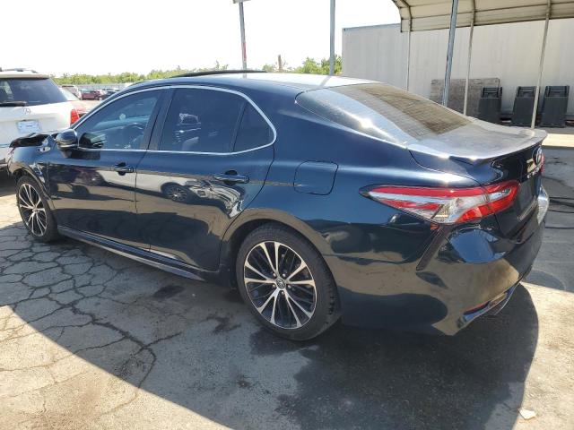 4T1B11HK9JU573969 - 2018 TOYOTA CAMRY L TEAL photo 2