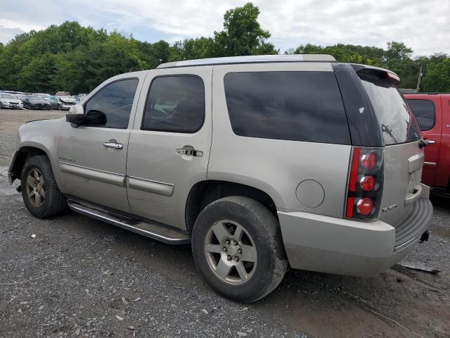 1GKFK63857J371625 - 2007 GMC YUKON DENALI SILVER photo 2