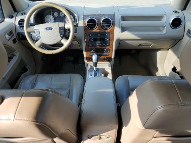 1FMDK06115GA67180 - 2005 FORD FREESTYLE LIMITED TAN photo 8