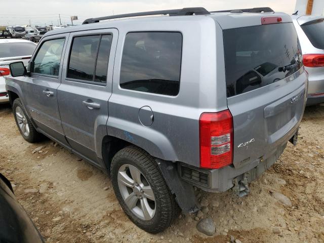 1C4NJRFB0HD114729 - 2017 JEEP PATRIOT LATITUDE SILVER photo 2