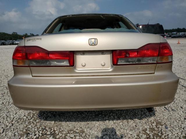 3HGCG56482G702695 - 2002 HONDA ACCORD LX BEIGE photo 6