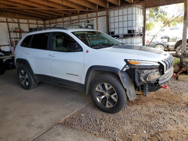 1C4PJMBB2JD569170 - 2018 JEEP CHEROKEE TRAILHAWK WHITE photo 4