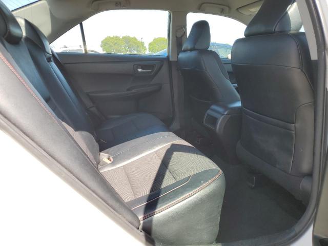 4T1BF1FK8GU560224 - 2016 TOYOTA CAMRY LE WHITE photo 10