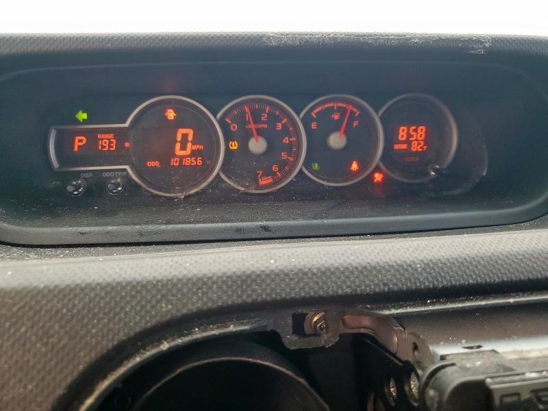 JTLZE4FE1DJ033516 - 2013 TOYOTA SCION XB Красный фото 9