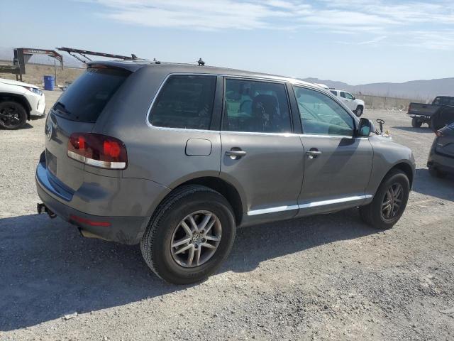 WVGLE77L69D025185 - 2009 VOLKSWAGEN TOUAREG 2 V6 GRAY photo 3