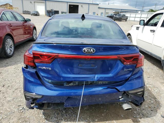 3KPF34AD9ME330825 - 2021 KIA FORTE GT LINE BLUE photo 6