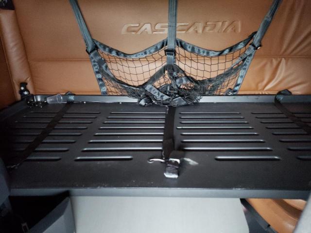 3AKJHHDR7MSMG7854 - 2021 FREIGHTLINER CASCADIA 1 წითელი ფოტო 6