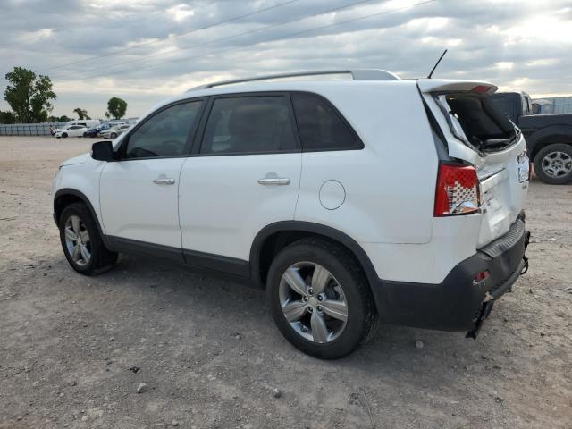 5XYKU4A64DG414437 - 2013 KIA SORENTO EX WHITE photo 2