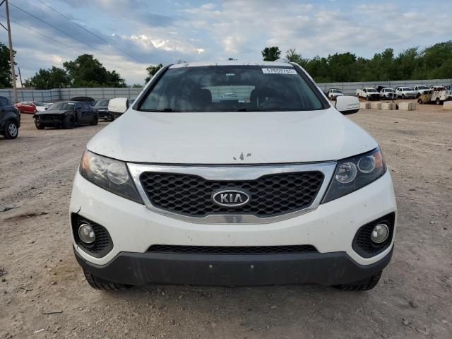 5XYKU4A64DG414437 - 2013 KIA SORENTO EX WHITE photo 5