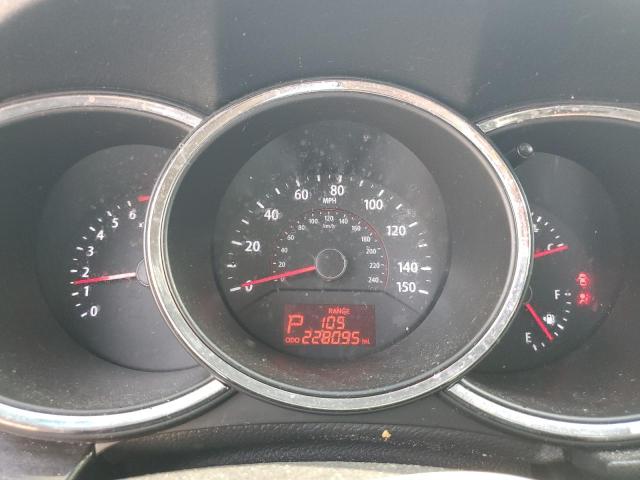 5XYKU4A64DG414437 - 2013 KIA SORENTO EX WHITE photo 9