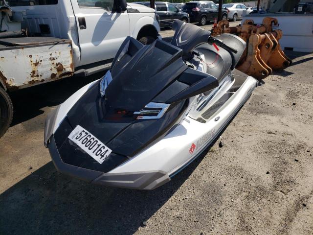 YAMA1369C818 - 2018 YAMAHA JET SKI BLACK photo 2