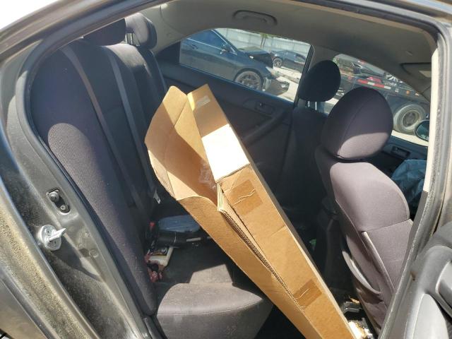 KNAFU4A2XC5644891 - 2012 KIA FORTE EX GRAY photo 10