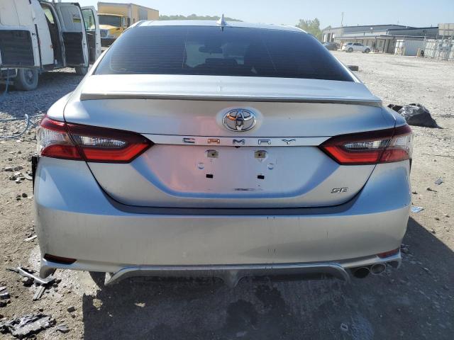 4T1G11AK0PU746626 - 2023 TOYOTA CAMRY SE NIGHT SHADE SILVER photo 6