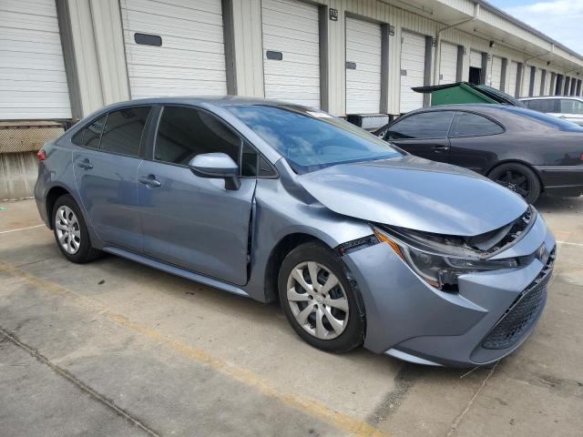 5YFEPMAE8MP233512 - 2021 TOYOTA COROLLA LE BLUE photo 4