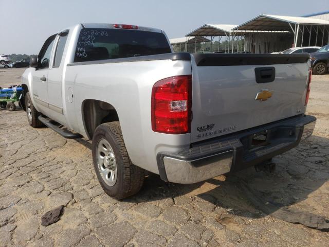 1GCRCREA5DZ180131 - 2013 CHEVROLET SILVERADO C1500  LS SILVER photo 2