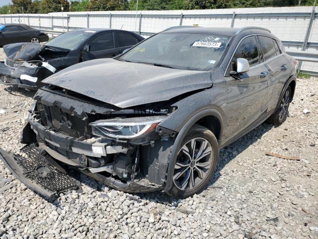 SJKCH5CRXHA035631 - 2017 INFINITI QX30 BASE 灰色 照片 1