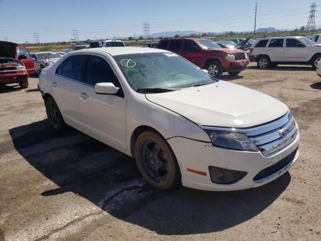 3FAHP0HA6BR179407 - 2011 FORD FUSION SE WHITE photo 4