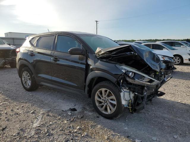 KM8J23A46GU039594 - 2016 HYUNDAI TUCSON SE BLACK photo 4