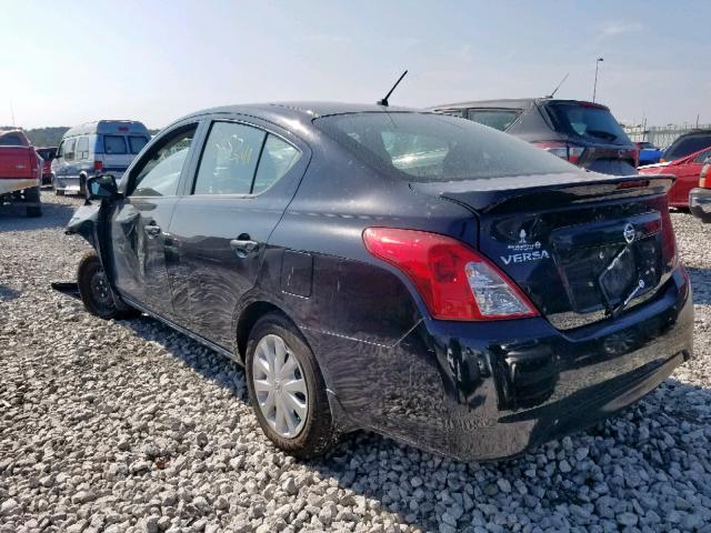 3N1CN7AP6JL827625 - 2018 NISSAN VERSA S BLACK photo 3