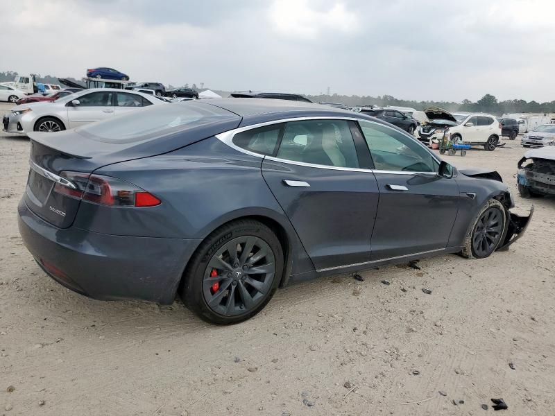 5YJSA1E44KF349058 - 2019 TESLA MODEL S 灰色 照片 3
