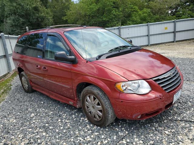 2A4GP64L96R818515 - 2006 CHRYSLER TOWN & COU LIMITED RED photo 4