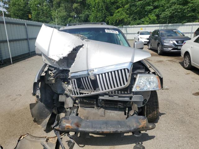 5LMFU275X6LJ17581 - 2006 LINCOLN NAVIGATOR SILVER photo 5