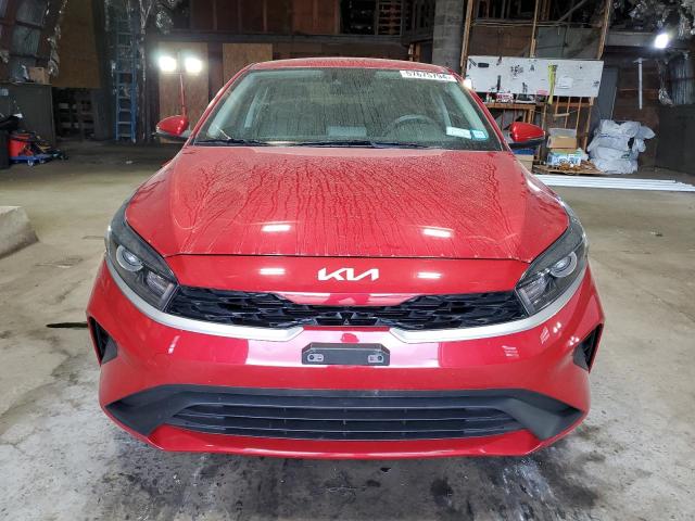 3KPF24AD8PE515293 - 2023 KIA FORTE LX RED photo 5