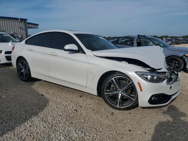 WBA4J1C56JBM11465 - 2018 BMW 430I GRAN COUPE WHITE photo 4